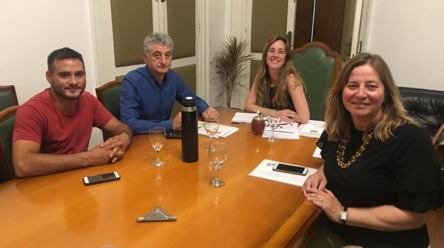 Villa Gesell: el intendente Barrera evalúo la situación educativa local junto con Agustina Vila