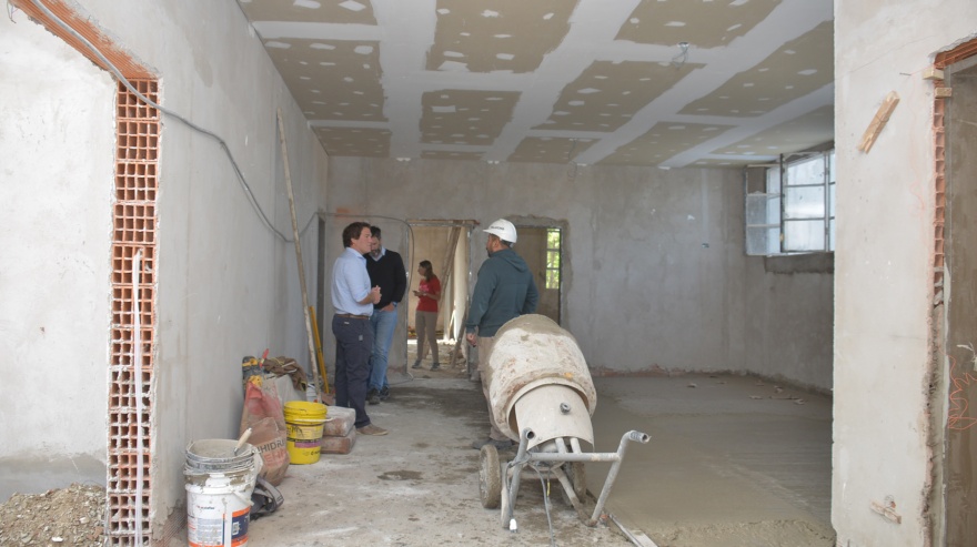 Tandil: el municipio avanza con diferentes obras en escuelas y licita nuevos proyectos