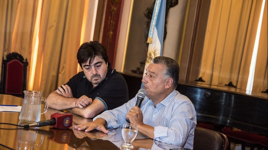 Las Flores: el intendente se refirió a la situación económica del municipio y anunció el pago de un bono a empleados