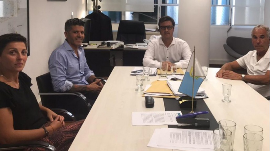 El diputado Domínguez Yelpo puso en conocimiento a funcionario provincial de la situación del transporte en Necochea
