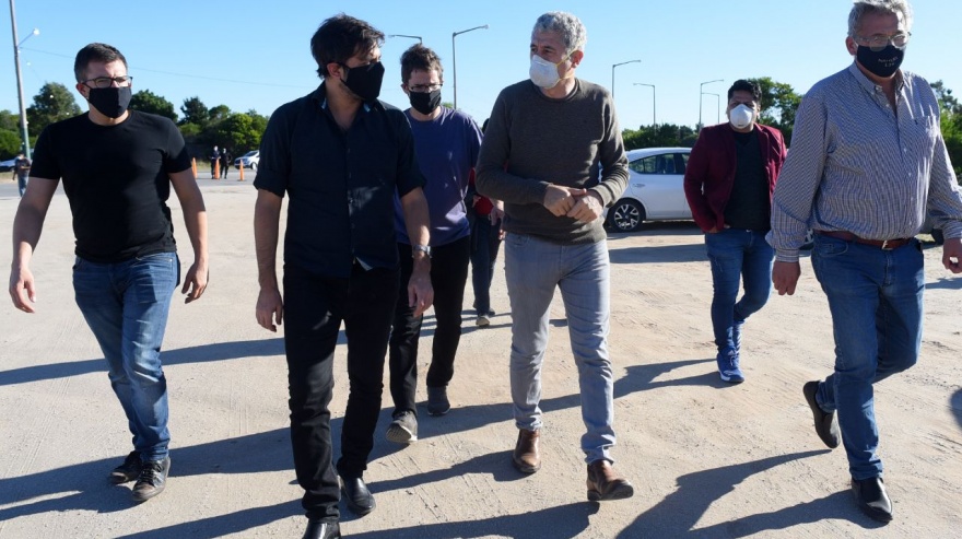 Carlos Bianco recorrió distritos de la región