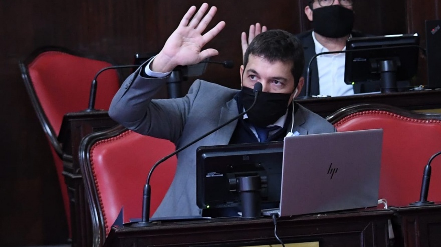 Gervasio Bozzano: “Nuestra única prioridad son los y las bonaerenses y nuestro único enemigo el coronavirus”