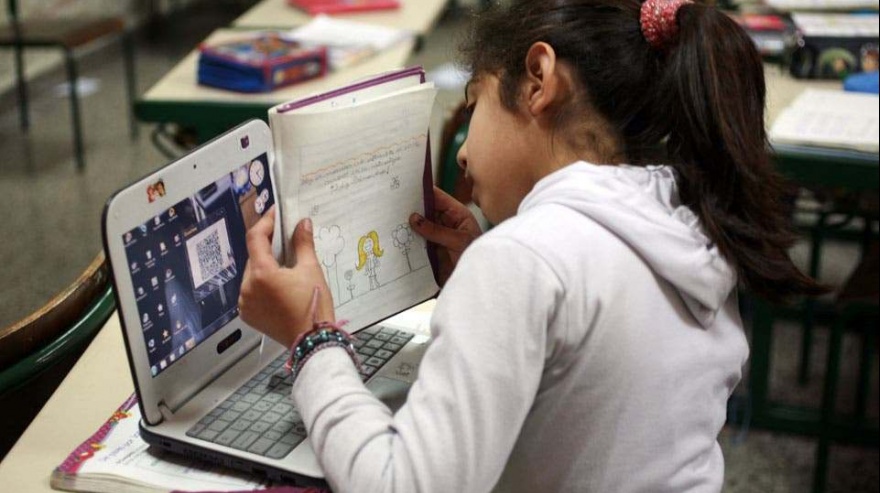Solicitan asegurar el acceso a internet de alumnos de la Provincia