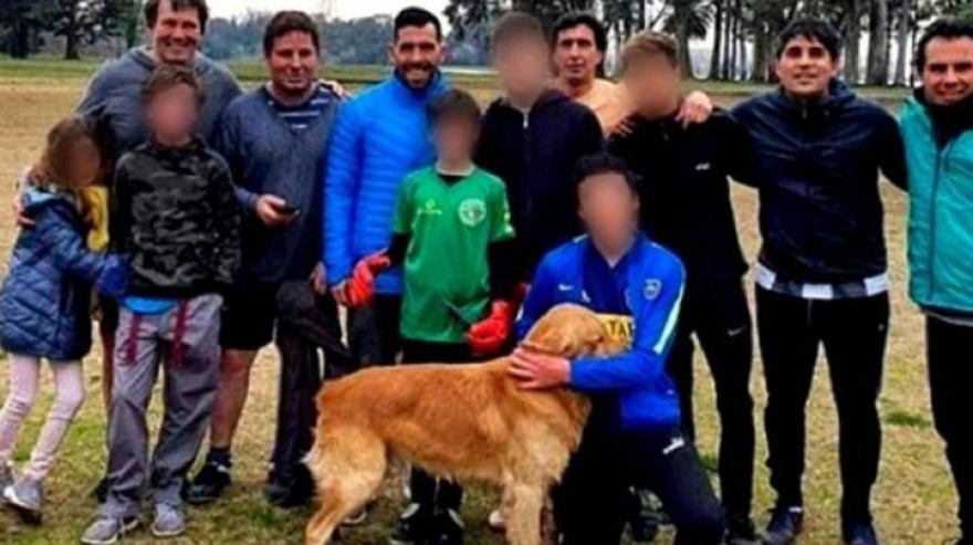 Maipú: polémico “picadito” de concejal con Carlos Tevez en medio de la pandemia