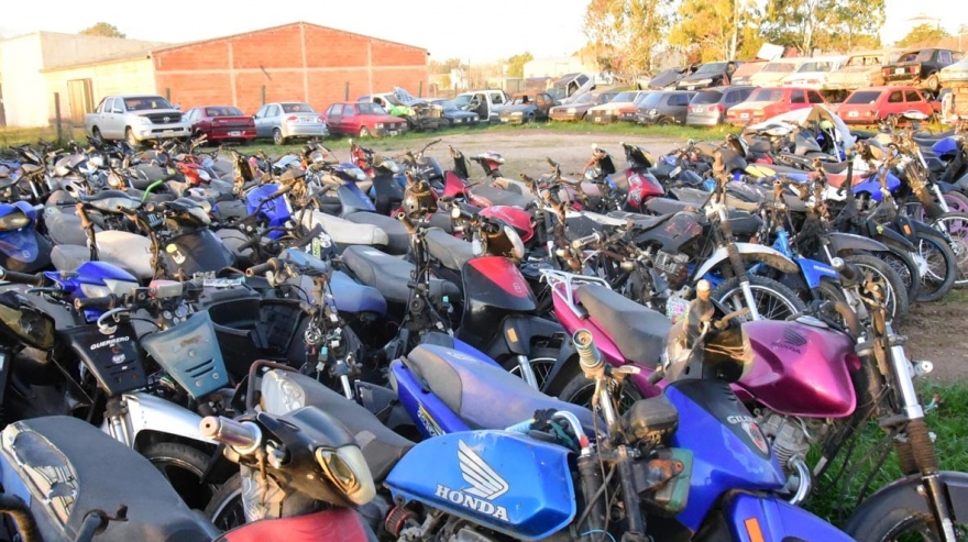 Ayacucho: realizan compactación de vehículos y motovehículos