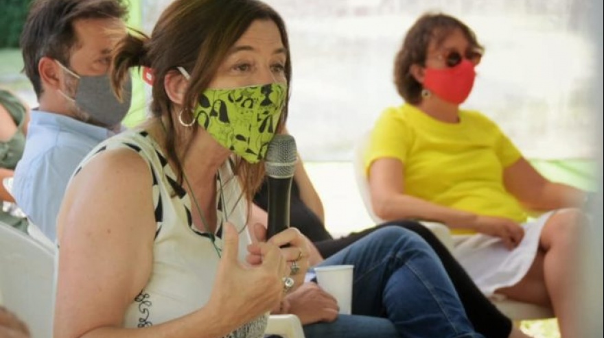 Crean programa de abordaje ante femicidios que brinda apoyo económico a familiares de víctimas