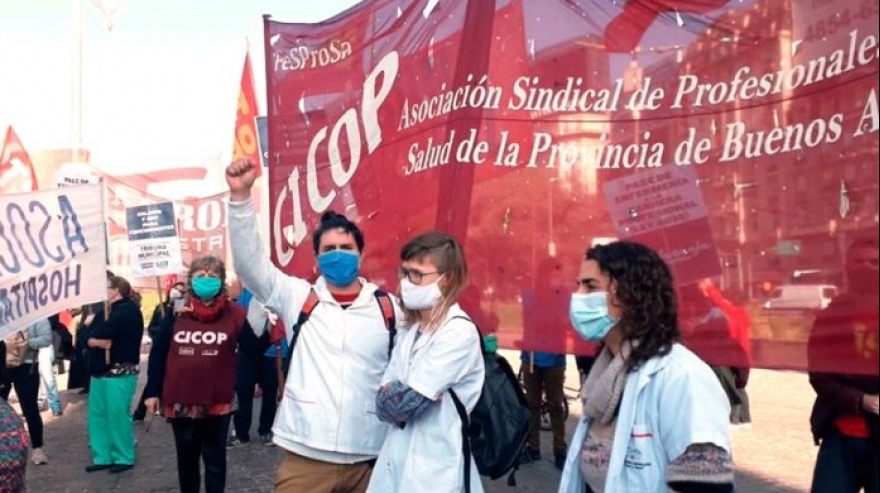 El gobierno acordó con los médicos de Cicop un aumento anual del 44,6%