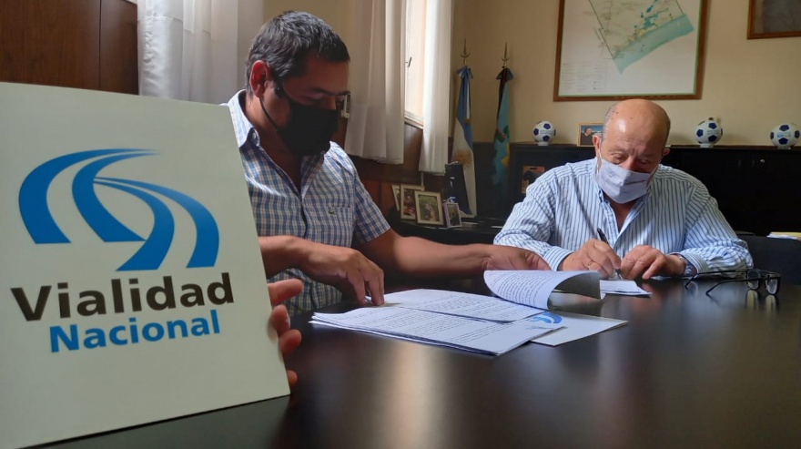 Paredi firmó un convenio con Vialidad Nacional para la pavimentación en Santa Clara del Mar