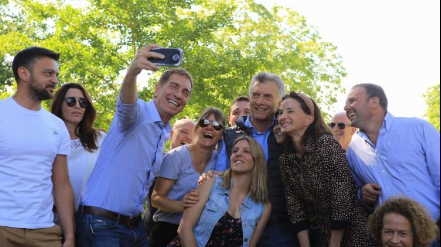 Santilli y Mauricio Macri recorrieron distritos de la sección