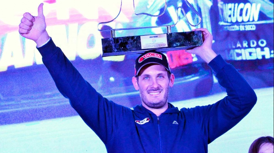 Balcarce: calurosa bienvenida al piloto de TC Santiago Mangoni