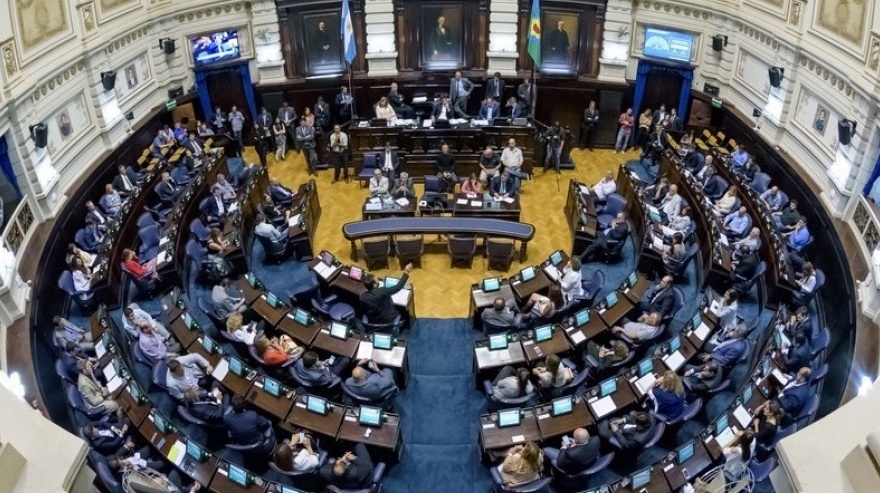 Provincia promulgó leyes sobre energía renovable e “identidad de origen”