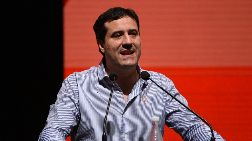 Maximiliano Abad: "No vamos a hacer coalición con sectores antirrepublicanos"