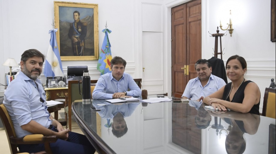 Kicillof recibió a la diputada Sánchez Jauregui y al secretario general de la UATRE