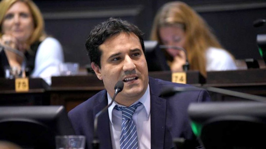 Representación seccional: Abad se convierte en el primer marplatense en ocupar una banca en el Senado de la Nación