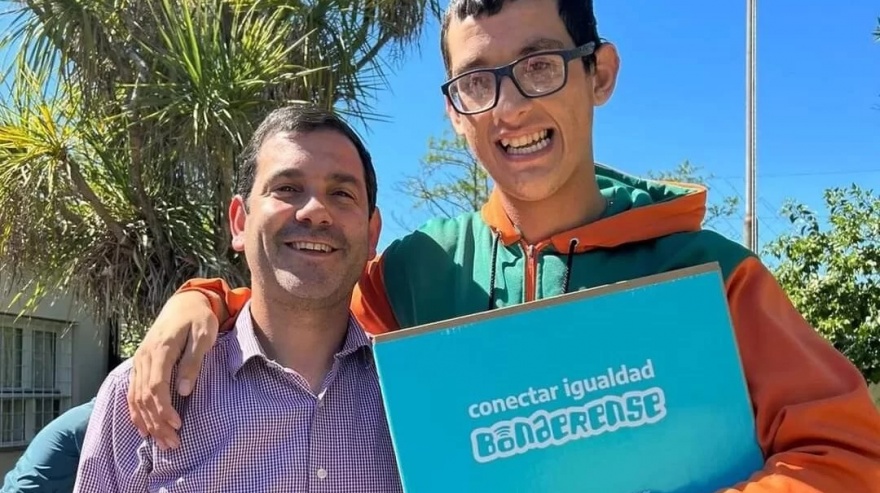 Conectar Igualdad Bonaerense: siguen las entregas en la quinta sección, ahora en educación especial