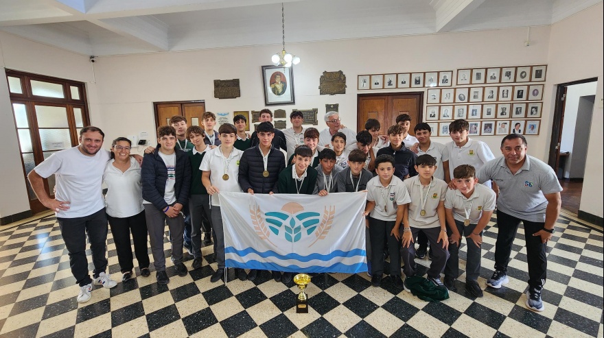 General Belgrano: Dinapoli recibió a medallistas de los Juegos Bonaerenses