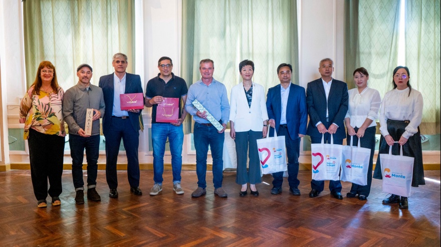 Monte: el Ejecutivo refuerza lazos comerciales con representantes chinos