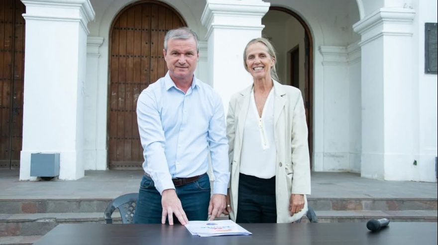 Monte dio el primer paso para trabajar sobre la salud mental adolescente junto a Fundación INECO