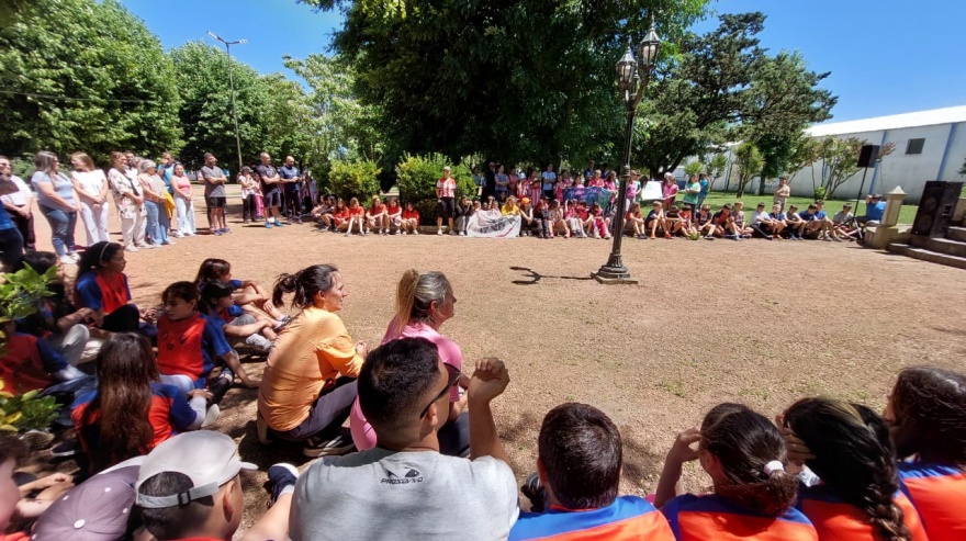 Tordillo: se realizó la apertura del campamento intercef con representantes de varios distritos