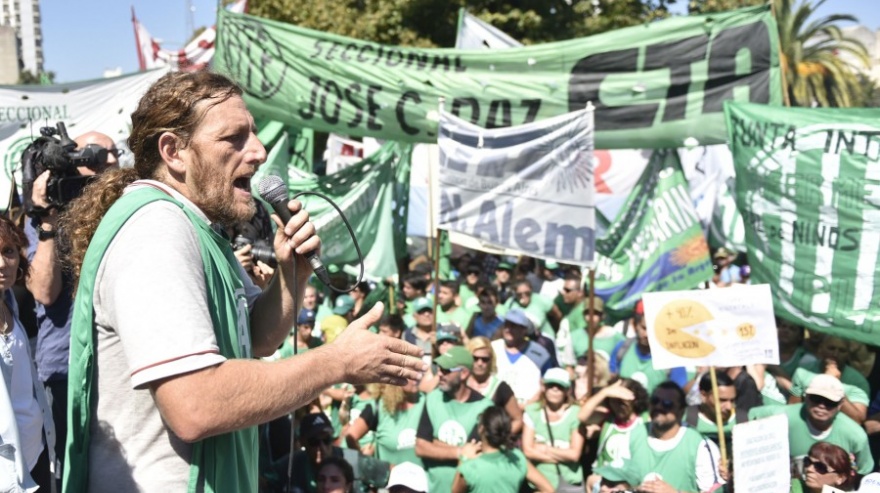 Desde Ate denuncian que más de 4 mil contratados pueden quedar sin trabajo