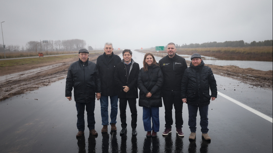 El gobernador Kicillof inauguró un nuevo tramo de las obras sobre la Ruta Provincial N°11