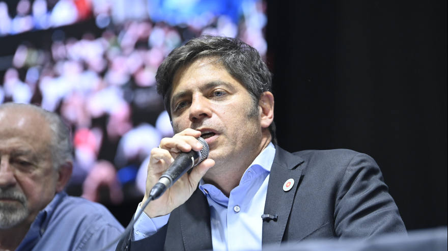 Kicillof: "En octubre vamos a llenar el Congreso nacional de compañeros que defiendan los derechos de nuestro pueblo"