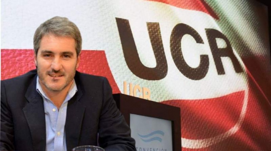 Necochea: desde la lista que encabeza Diez emitieron un duro comunicado contra su competidor Arturo Rojas