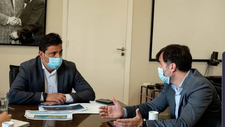 Castelli: Echarren gestionó mejoras en infraestructura y en espacios públicos