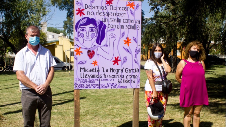 Homenaje a víctimas de violencia de género