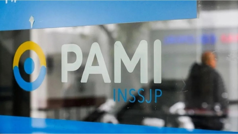 Denuncian sobreprecios pagados por PAMI en la compra de lentes intraoculares