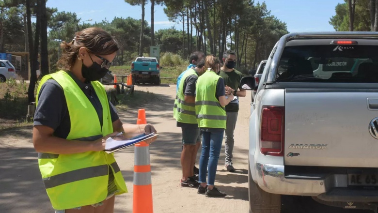 ARBA detectó en Pinamar que la mitad de los vehículos de lujo controlados en exclusivo parador tenían deudas