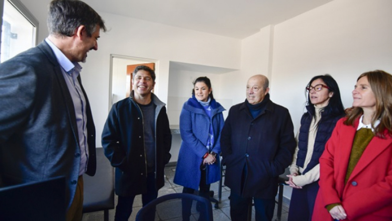 El gobernador Kicillof recorrió el nuevo Centro de Atención Primaria de la Salud de Miramar