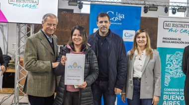 La Costa: emocionante entrega de escrituras a más de 270 familias