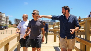 El ex presidente Macri se mostró en Pinamar acompañado del intendente Yeza