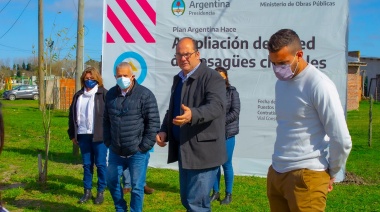 General Conesa: el intendente inauguró extensión de la red de desagües