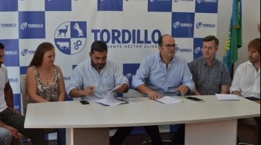 Tordillo: firmaron un convenio entre el municipio y la Provincia para el suministro de agua