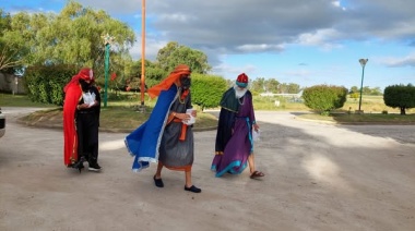 En Tordillo celebraron la llegada de los Reyes Magos