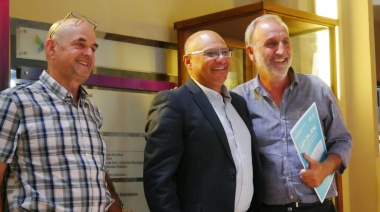Balcarce: el intendente Reino encabezó la entrega de 124 escrituras