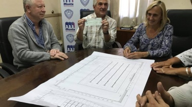 Monte: Mayol entregó un subsidio a la Escuela 501 para la compra de un minibus