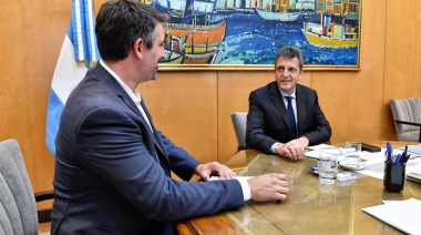 General Alvarado: Ianantuony fue recibido por el ministro Massa
