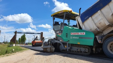 Realizan obra de pavimentación en el camino Labardén – Maipú
