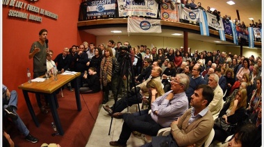 Echarren: “Es importante que el interior cobre un rol significativo en esta campaña”