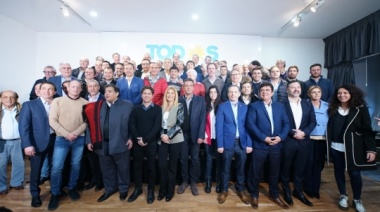 Intendentes de la quinta participaron de una reunión con Kicillof y Massa