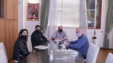 General Paz: el intendente firmó contrato para la construcción de 86 viviendas