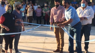 Villanueva suma obras de pavimento urbano y nombra "Eduardo Elías Martín' a su acceso