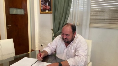 General Paz: el intendente firmó convenio para la construcción de pavimento urbano de hormigón