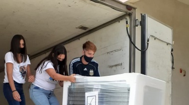 San Cayetano: llegaron insumos para comenzar la vacunación en la EP N° 19