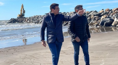 La Costa: Cardozo recorrió la importante obra de protección costera en Las Toninas