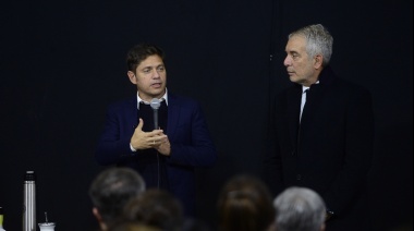 Kicillof encabezó la entrega de títulos de propiedad gratuitos en Lobería