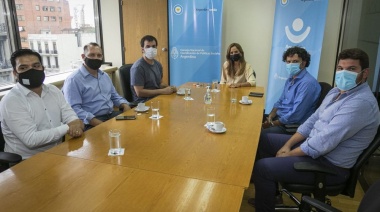 Facundo Celasco participó de reunión para la coordinación del programa Mercados Multiplicar